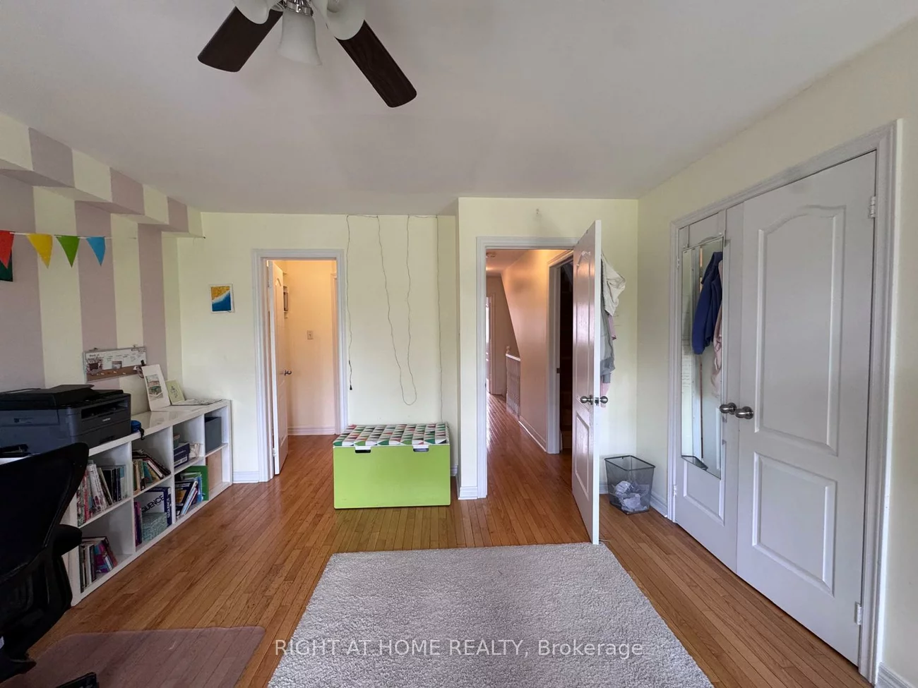 2-116, Evans, Mimico, Toronto
