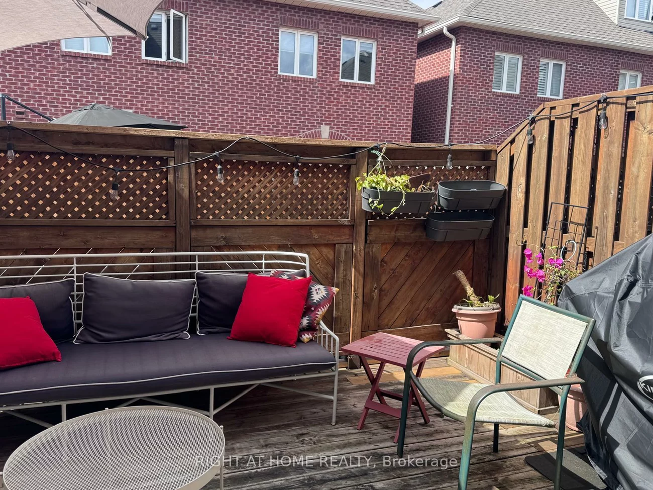 2-116, Evans, Mimico, Toronto