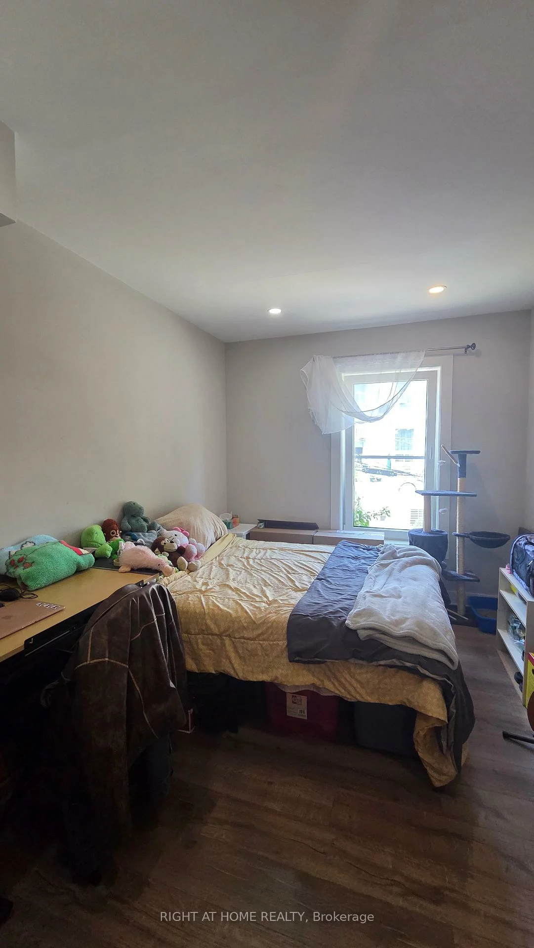 357, Keele, Junction Area, Toronto