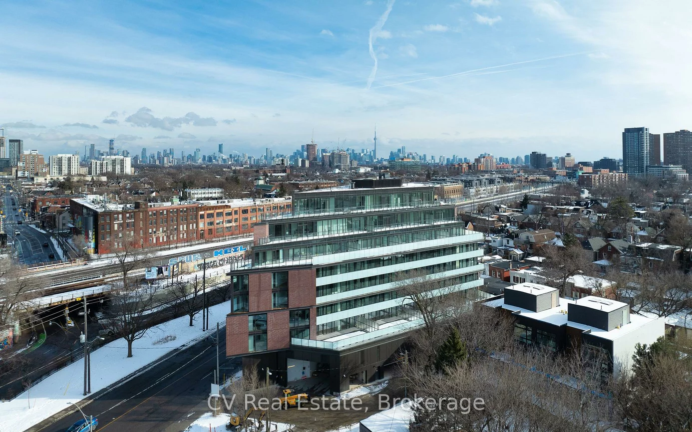 2625, Dundas, Junction Area, Toronto