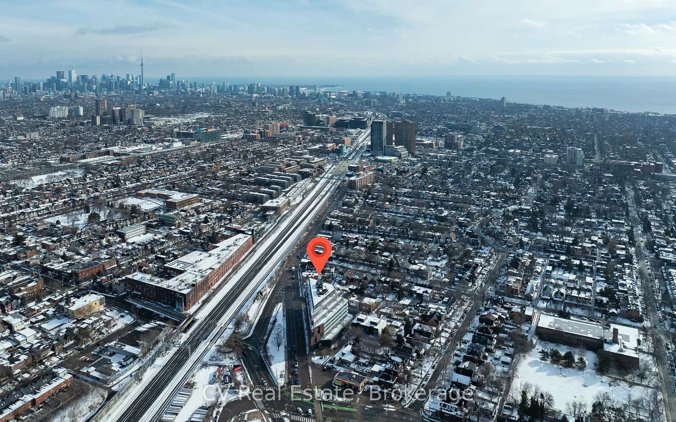 2625, Dundas, Junction Area, Toronto