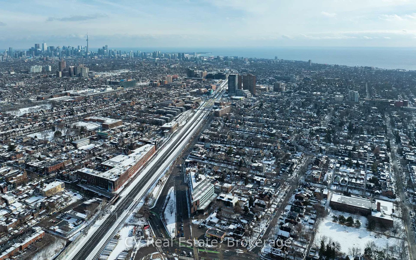 2625, Dundas, Junction Area, Toronto