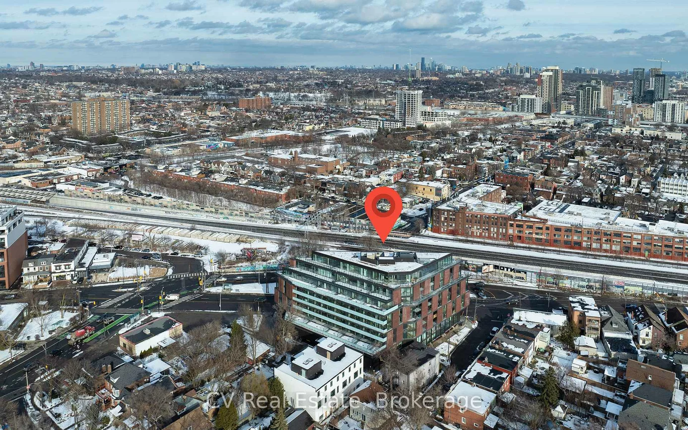 2625, Dundas, Junction Area, Toronto