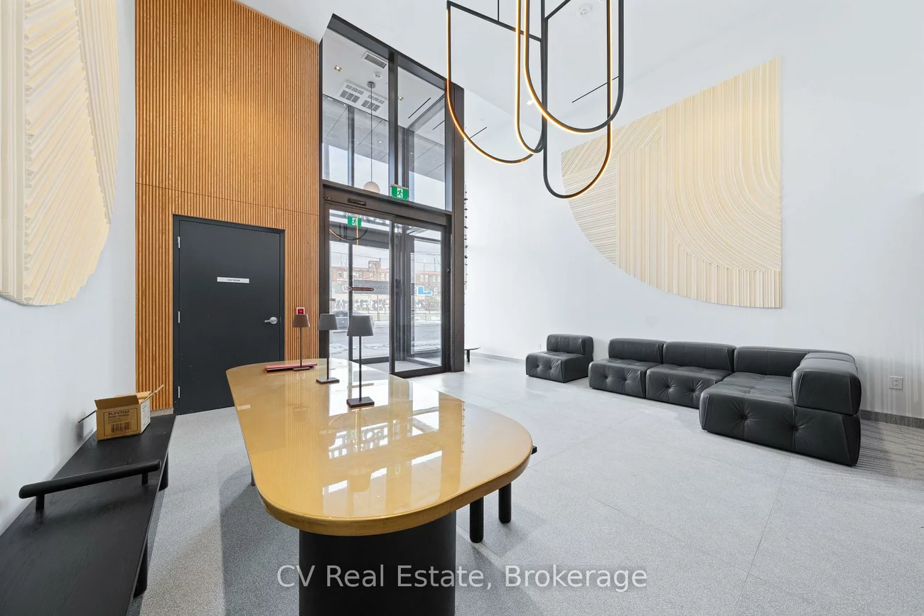 2625, Dundas, Junction Area, Toronto