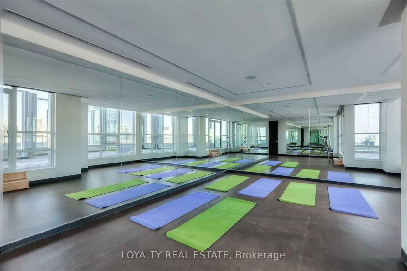 36, Parklawn, Mimico, Toronto
