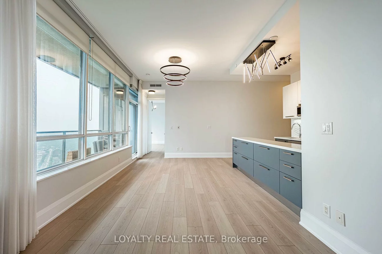 36, Parklawn, Mimico, Toronto