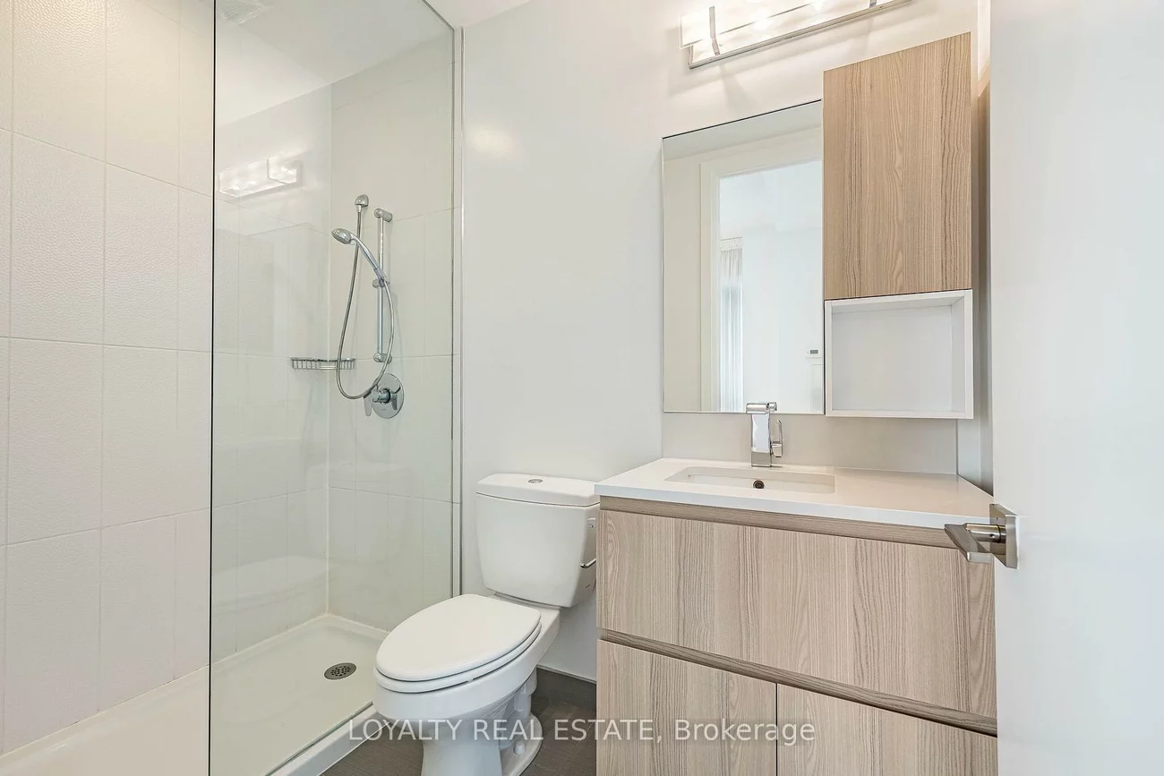 36, Parklawn, Mimico, Toronto