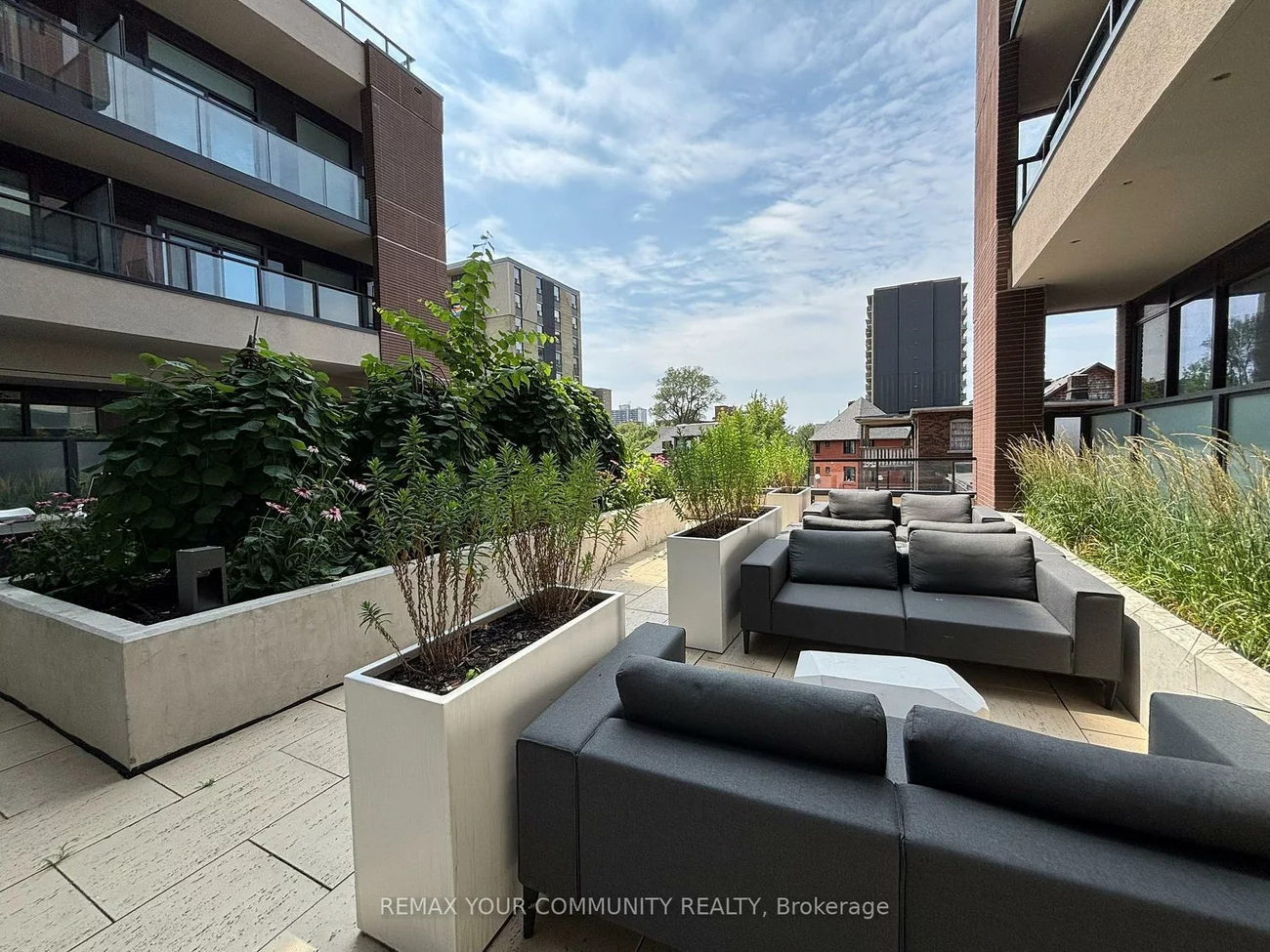 270, Dufferin, South Parkdale, Toronto