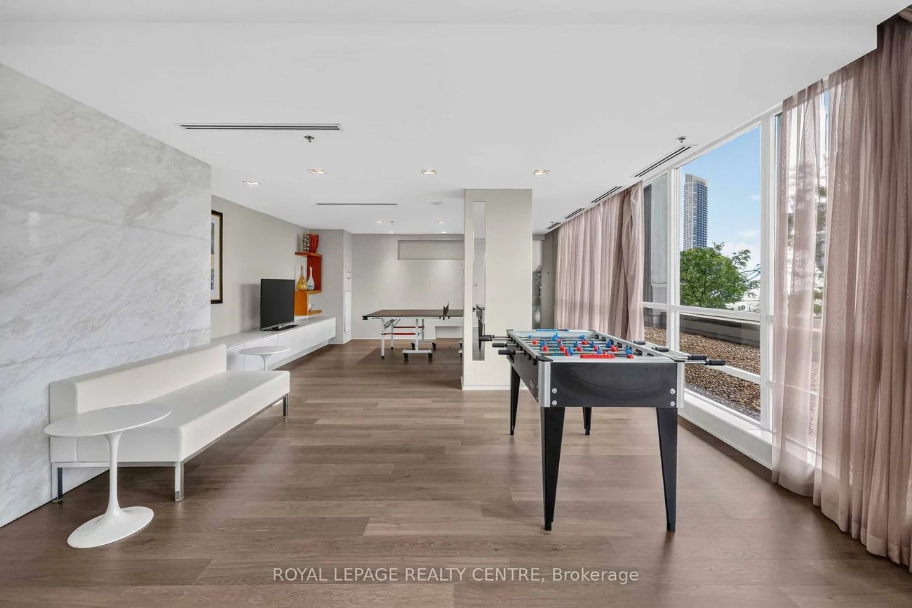 16, Brookers, Mimico, Toronto