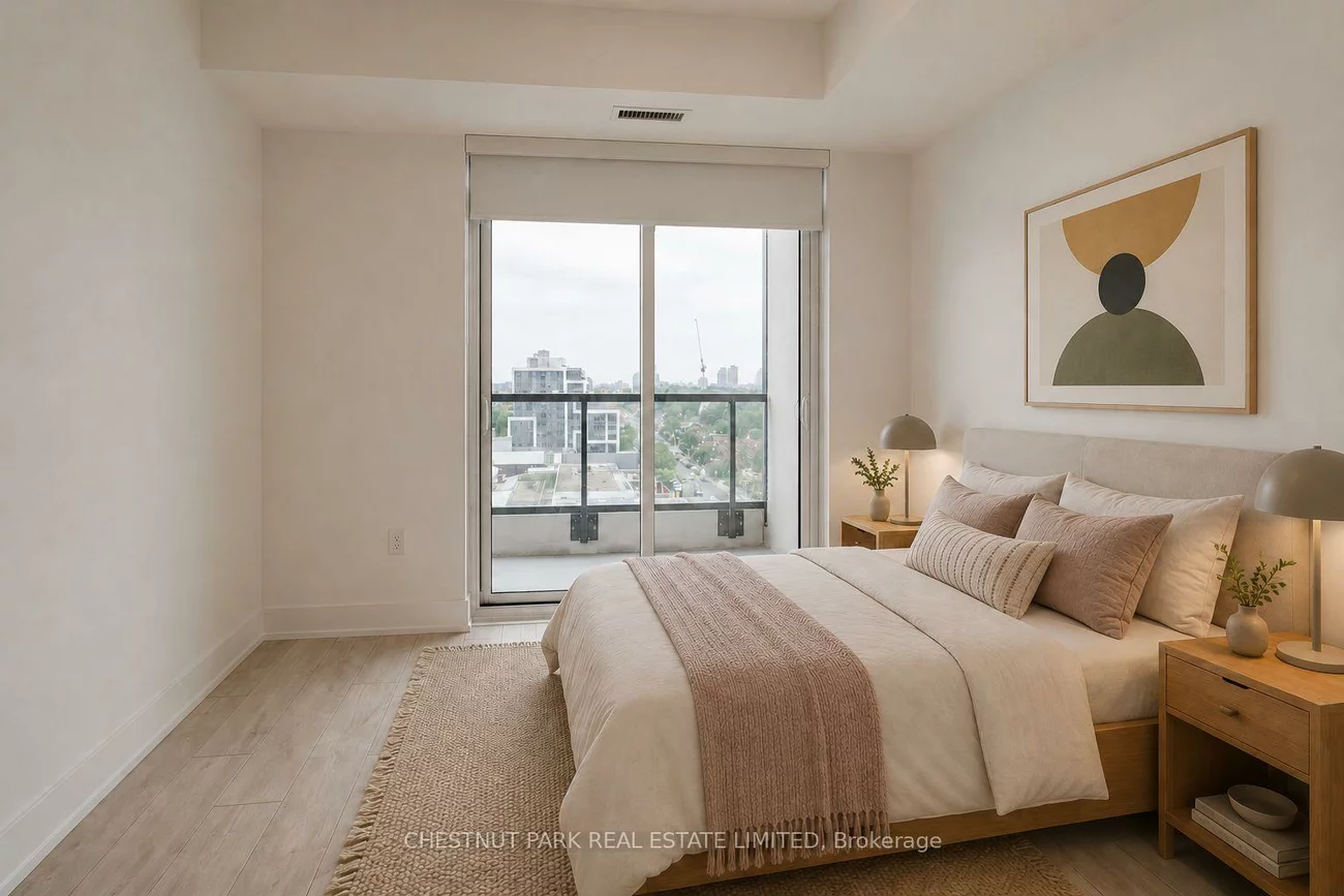 858, Dupont, Dovercourt-Wallace Emerson-Junction, Toronto