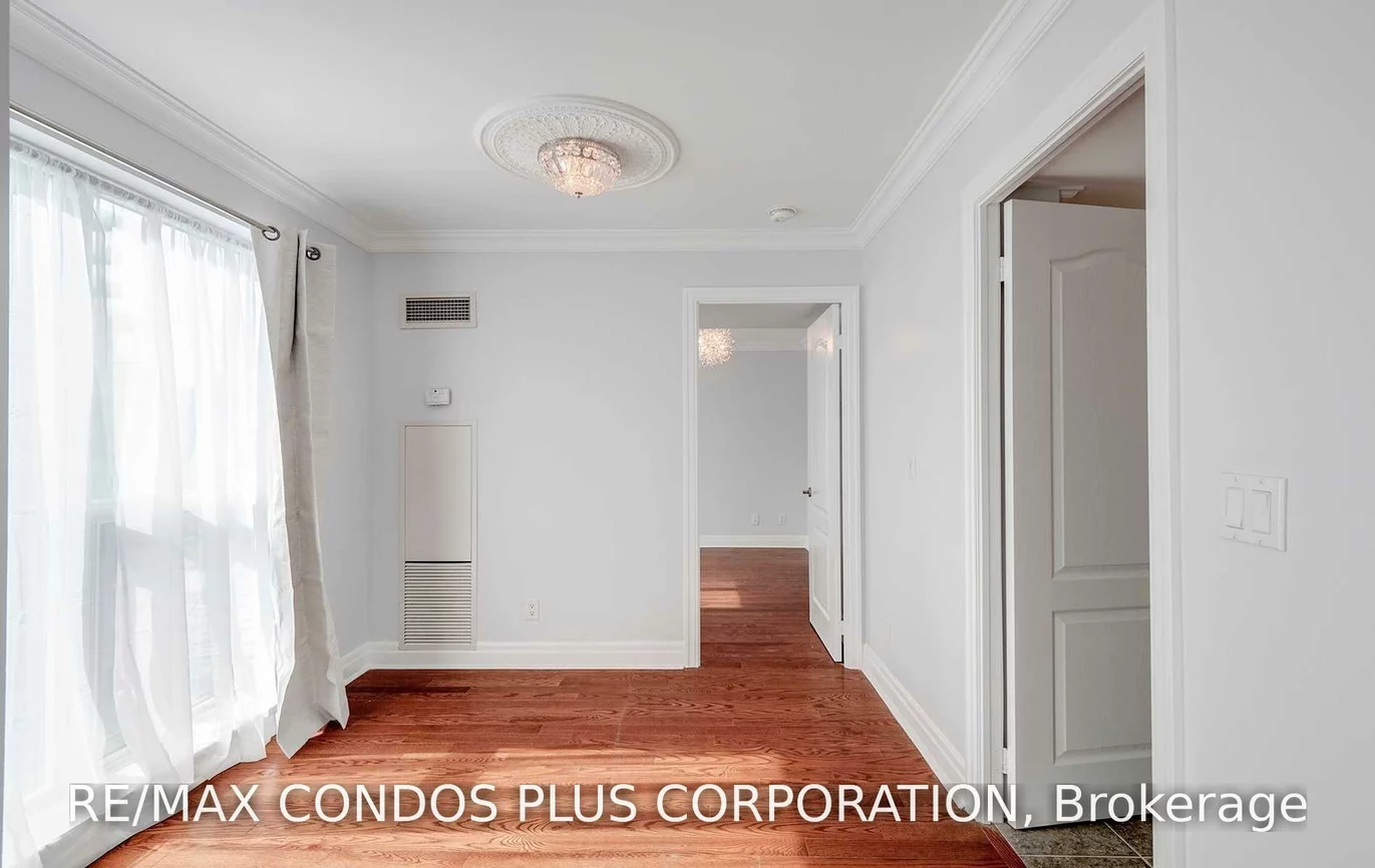 2121, Lakeshore, Mimico, Toronto