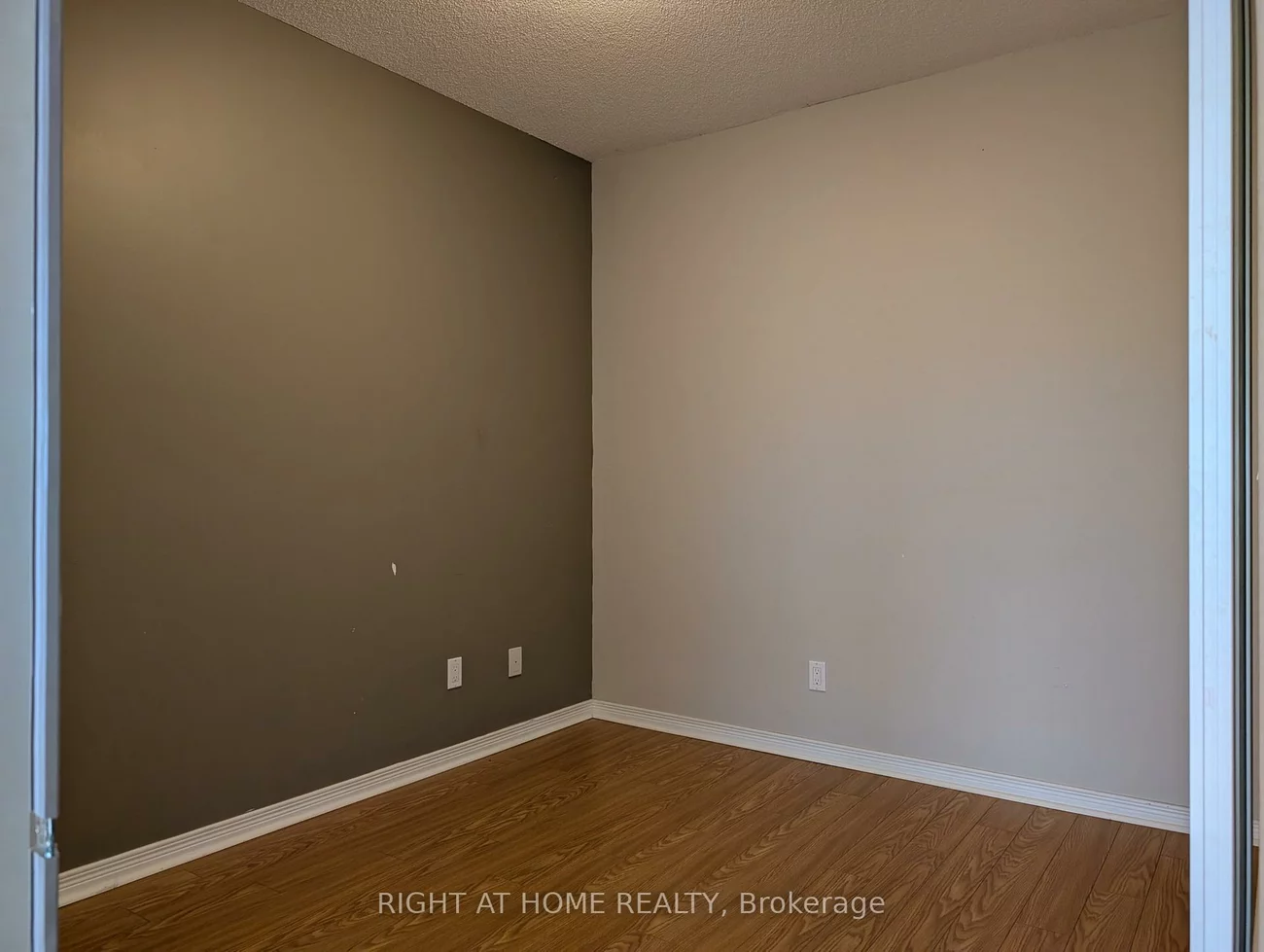 15, Legion, Mimico, Toronto