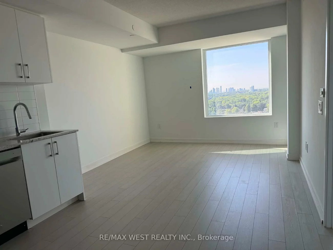 4010, Eglinton, Humber Heights, Toronto