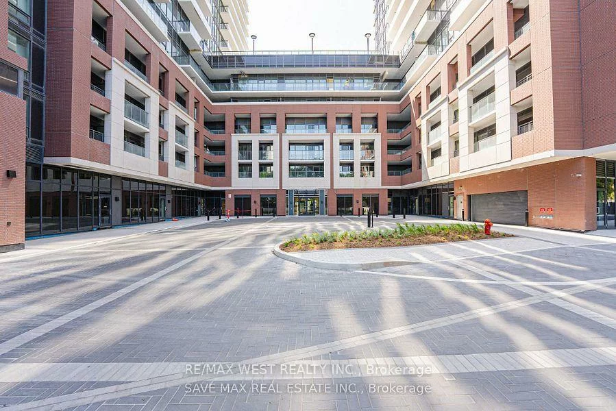 4010, Eglinton, Humber Heights, Toronto