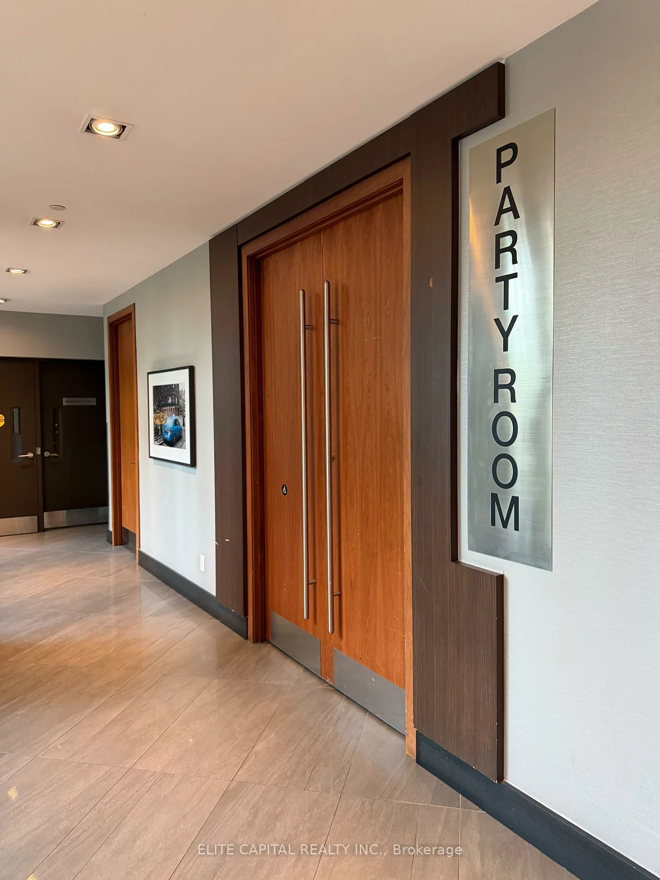 215, Sherway Gardens, Islington-City Centre West, Toronto