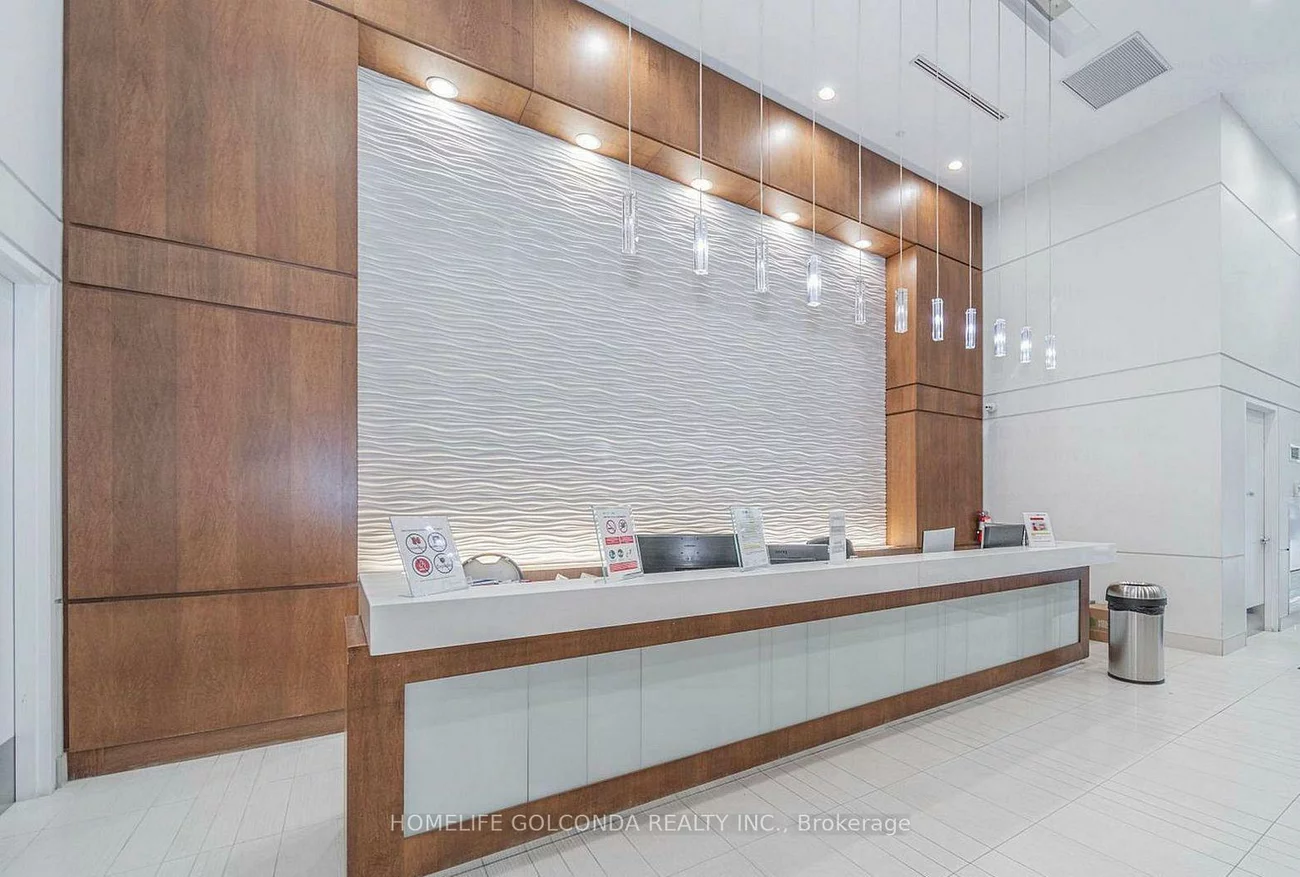 2200, Lake Shore, Mimico, Toronto