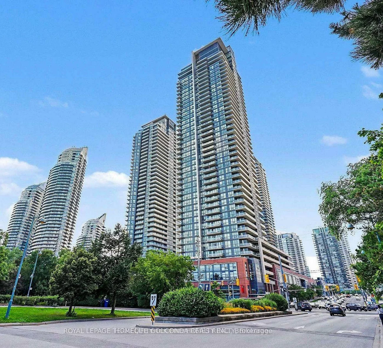 2200, Lake Shore, Mimico, Toronto