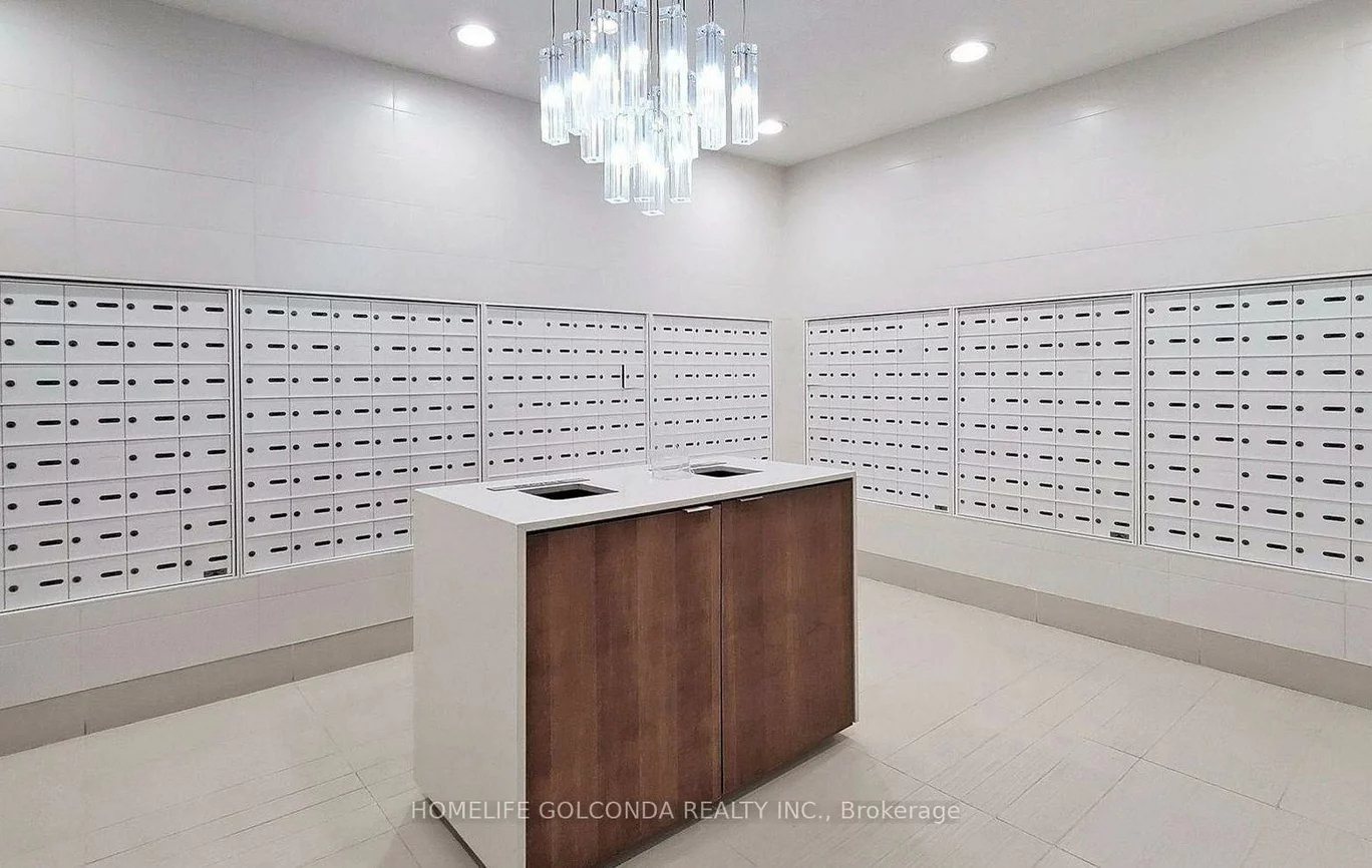 2200, Lake Shore, Mimico, Toronto