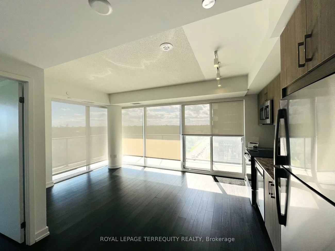 4010, Eglinton, Willowridge-Martingrove-Richview, Toronto