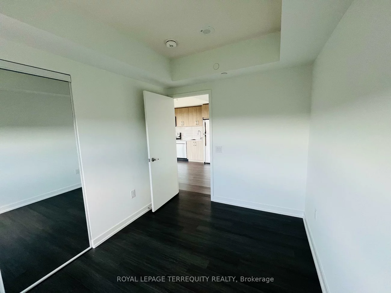 4010, Eglinton, Willowridge-Martingrove-Richview, Toronto