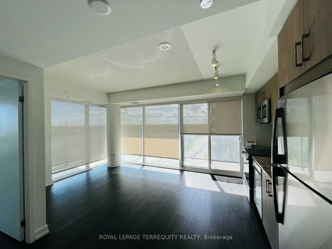 4010, Eglinton, Willowridge-Martingrove-Richview, Toronto