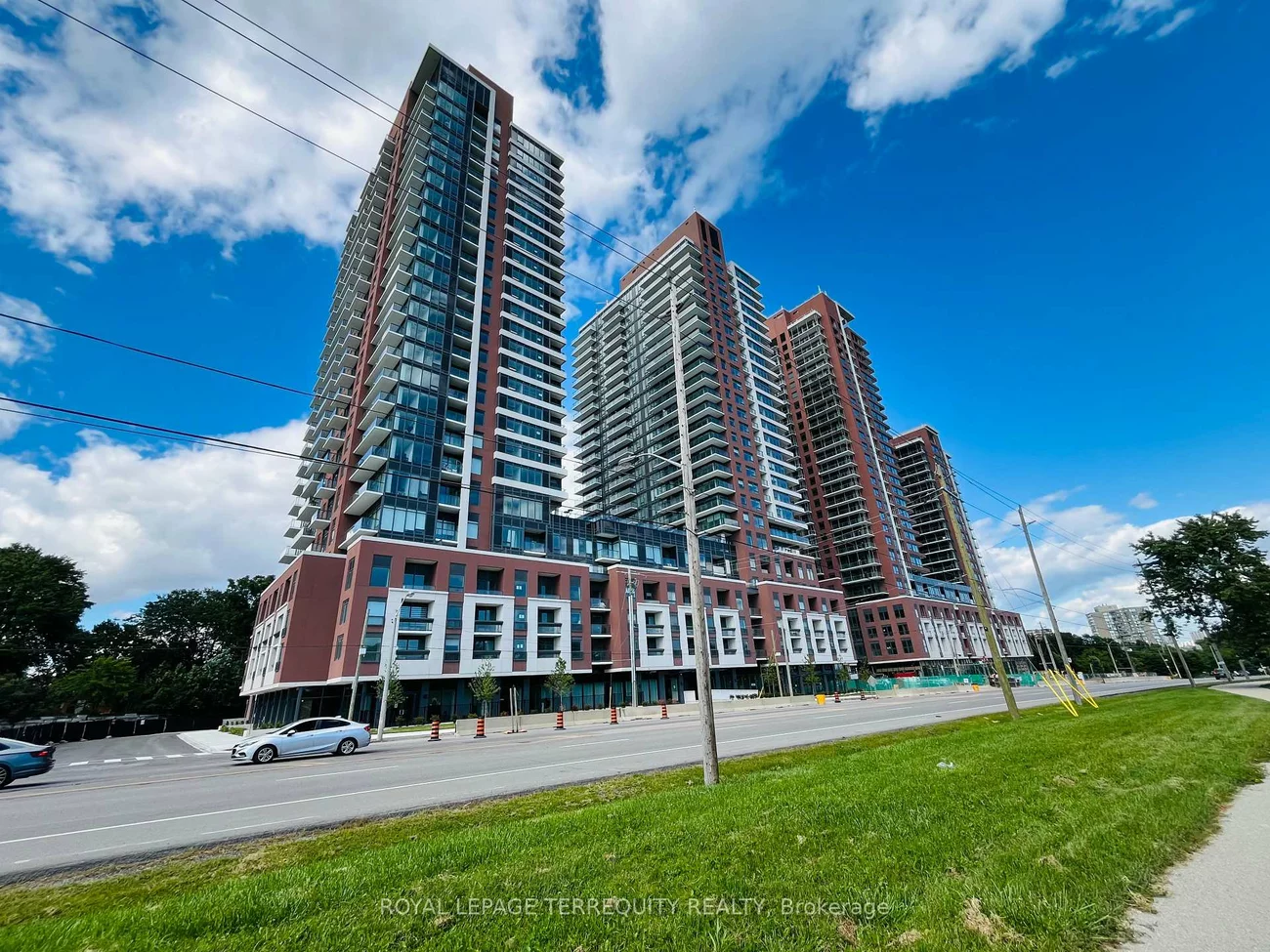 4010, Eglinton, Willowridge-Martingrove-Richview, Toronto