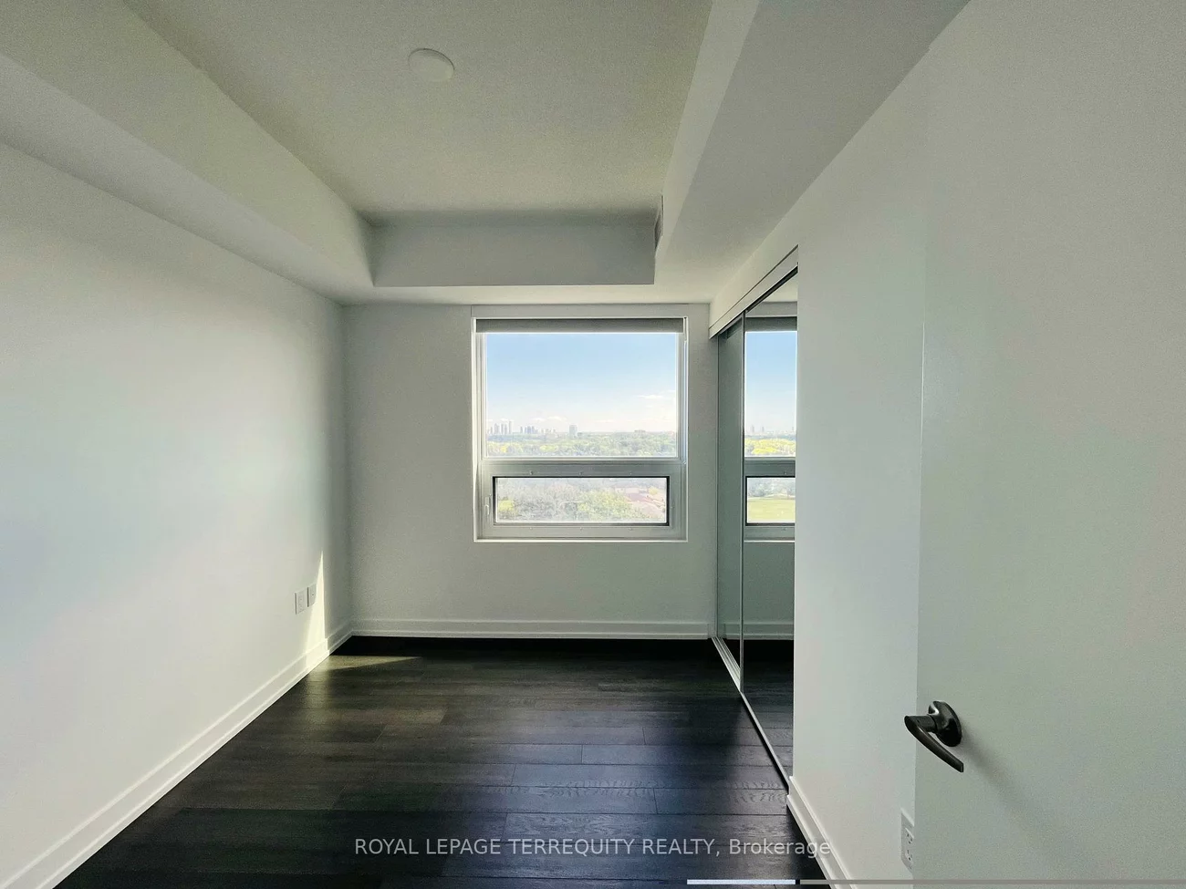 4010, Eglinton, Willowridge-Martingrove-Richview, Toronto