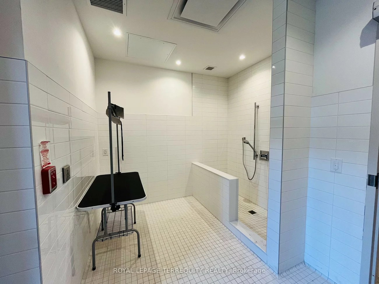 4010, Eglinton, Willowridge-Martingrove-Richview, Toronto