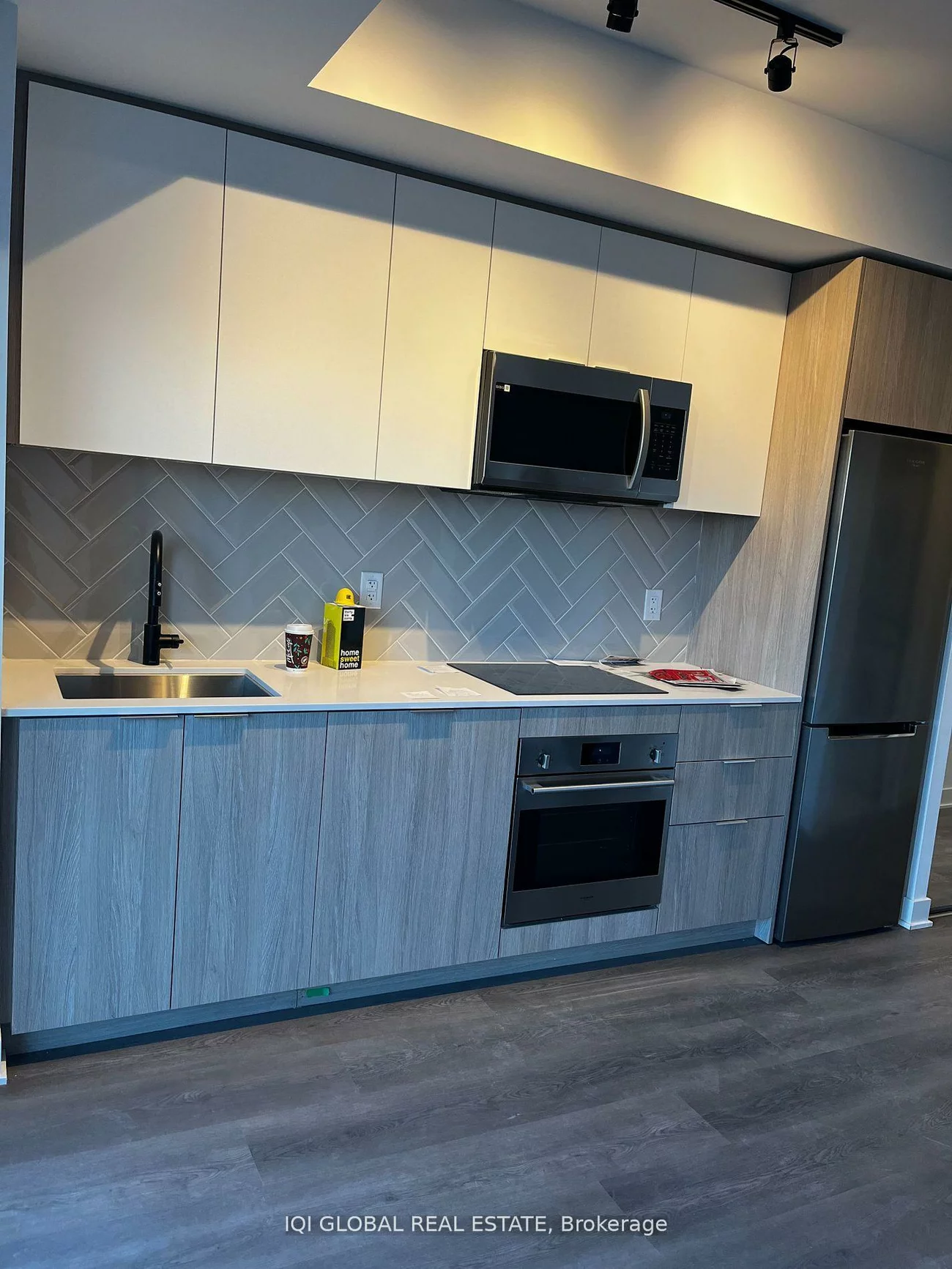 36, Zorra, Islington-City Centre West, Toronto