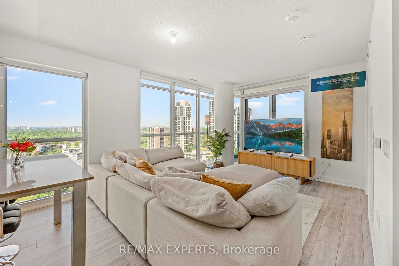 30, Gibbs, Islington-City Centre West, Toronto