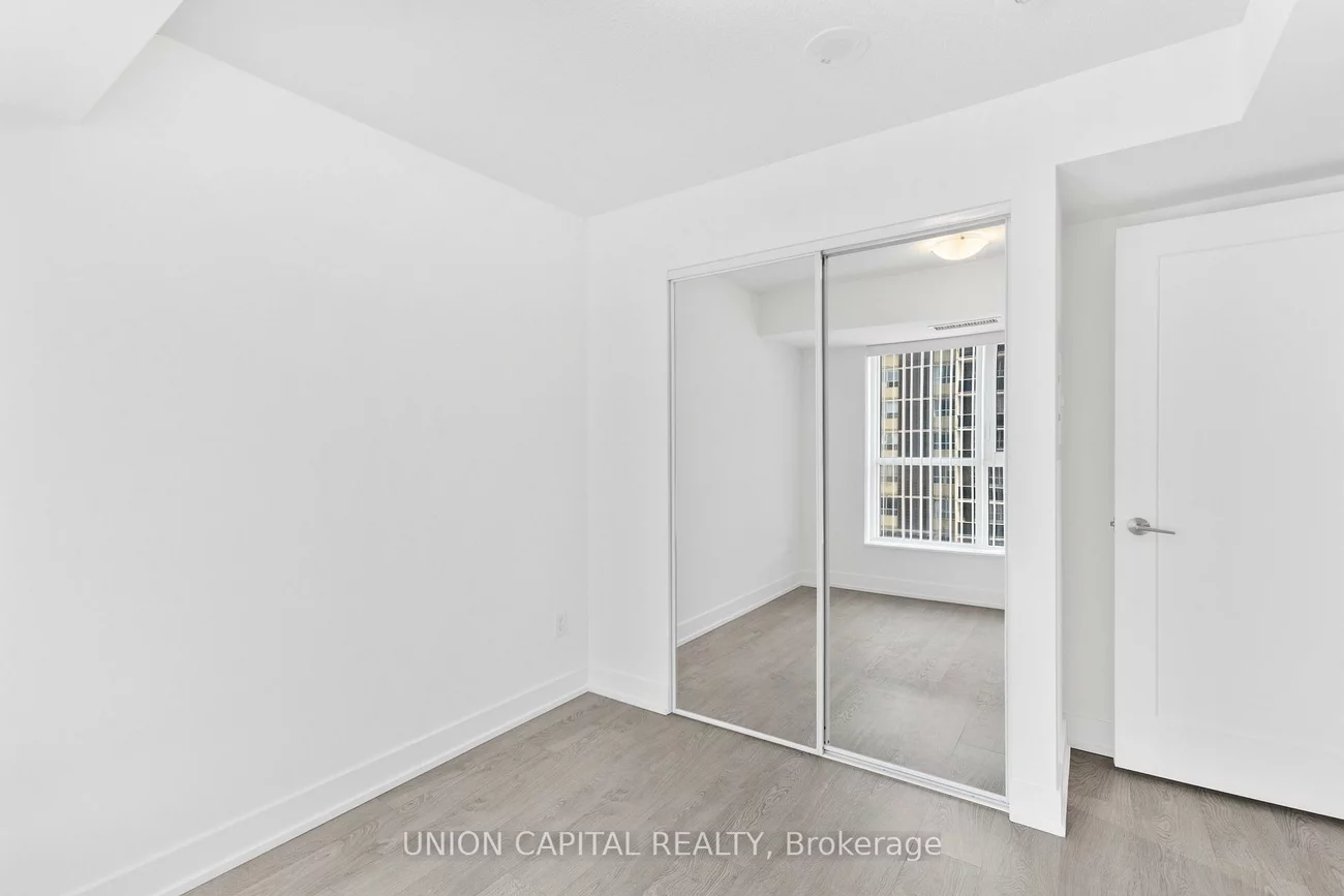 9, Mabelle, Islington-City Centre West, Toronto