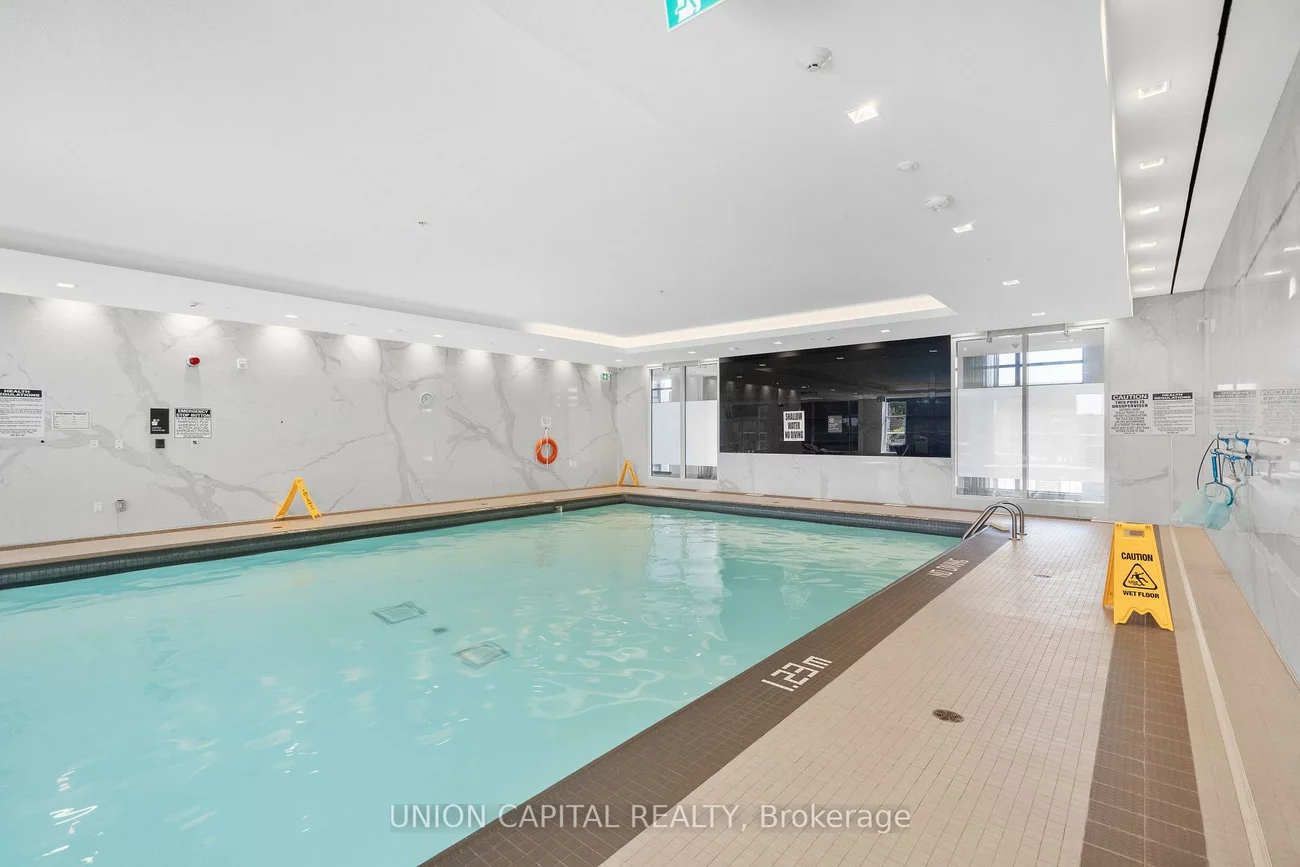 9, Mabelle, Islington-City Centre West, Toronto