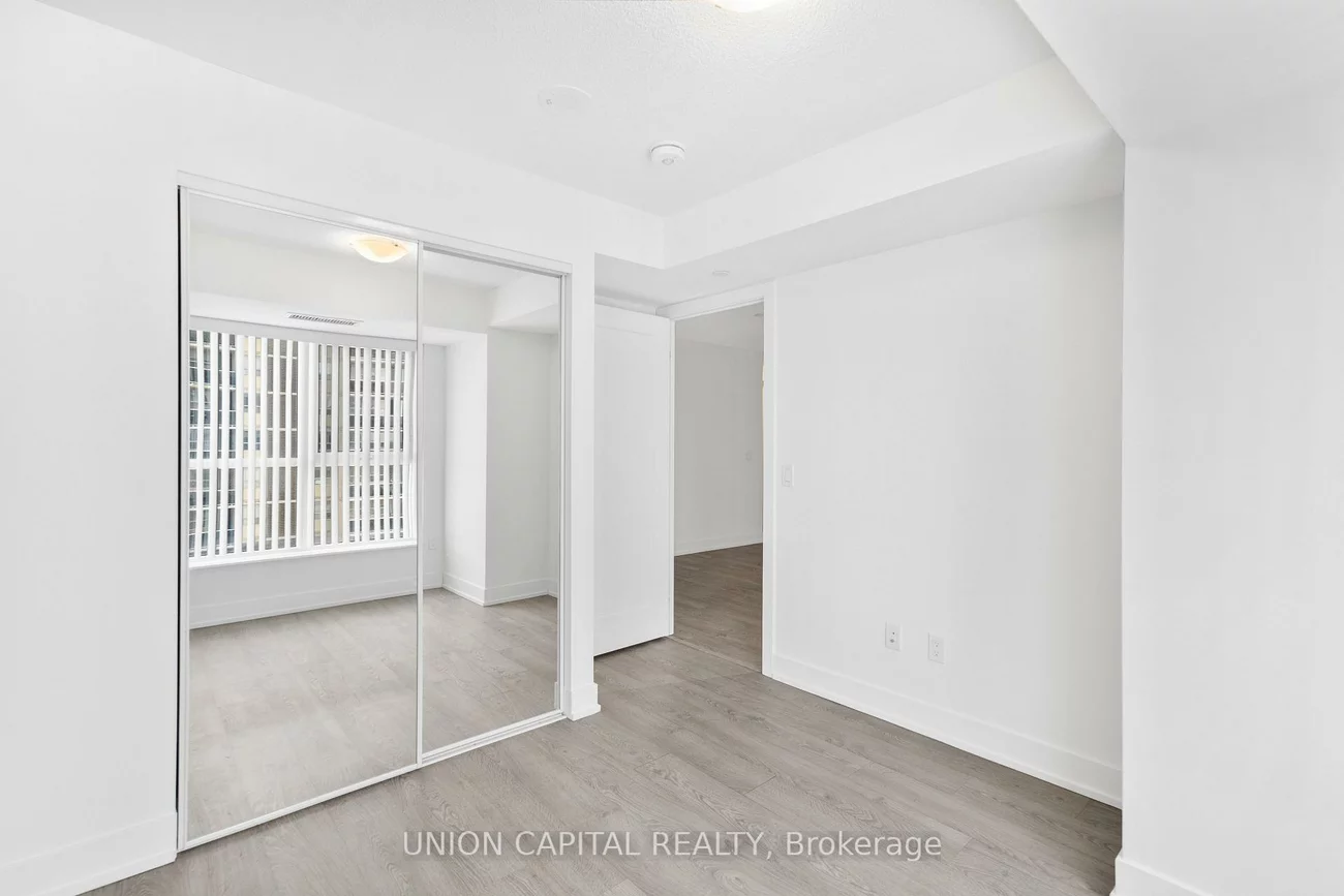 9, Mabelle, Islington-City Centre West, Toronto