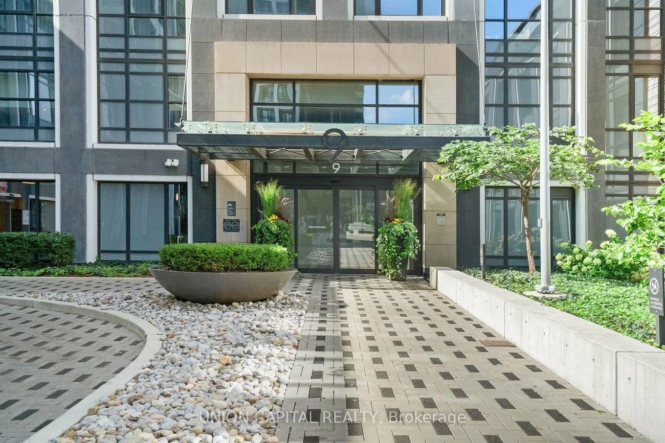 9, Mabelle, Islington-City Centre West, Toronto