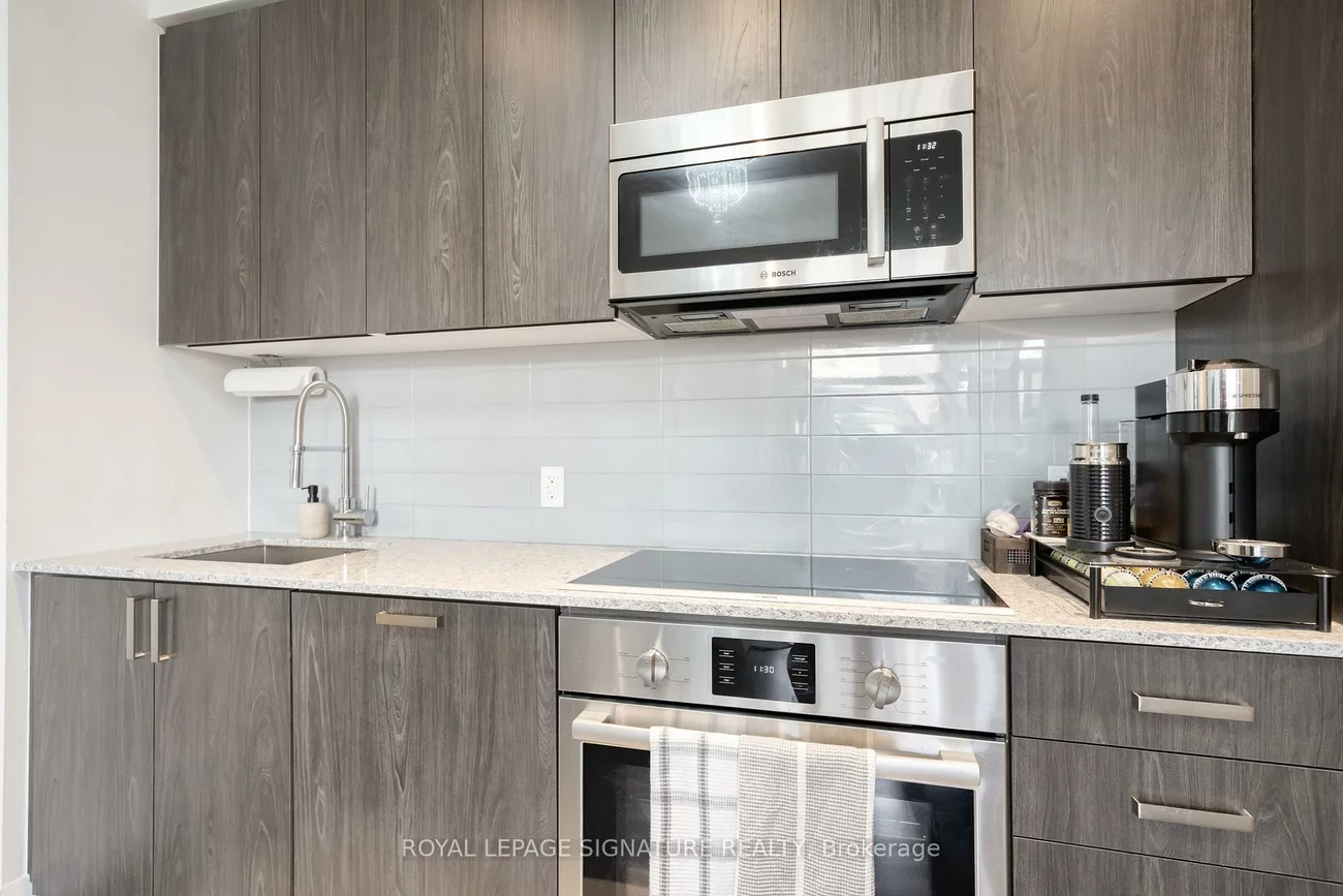 293, The Kingsway, Edenbridge-Humber Valley, Toronto