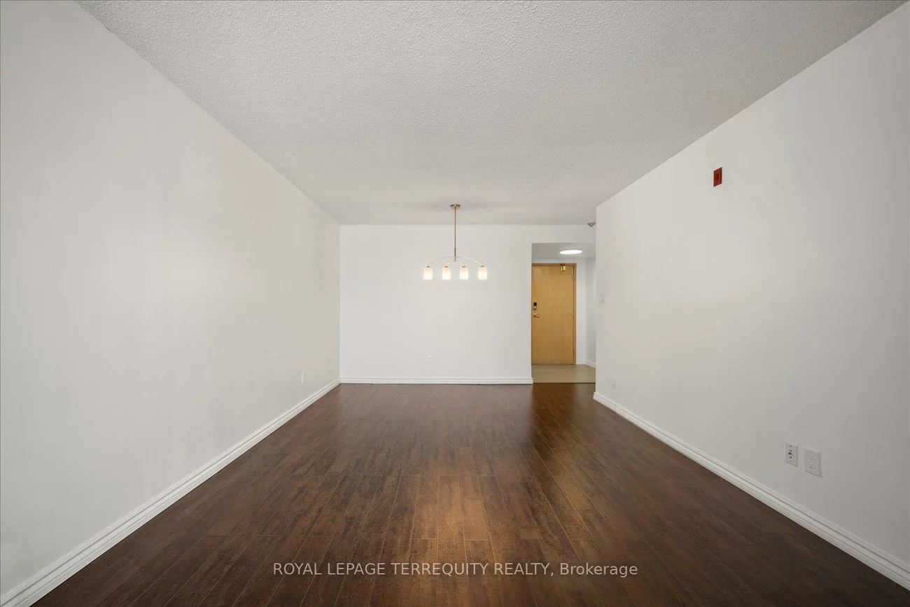 22, Southport, High Park-Swansea, Toronto