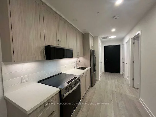2946, Dundas Street West, Junction Area, Toronto