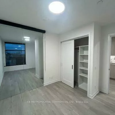 2946, Dundas Street West, Junction Area, Toronto