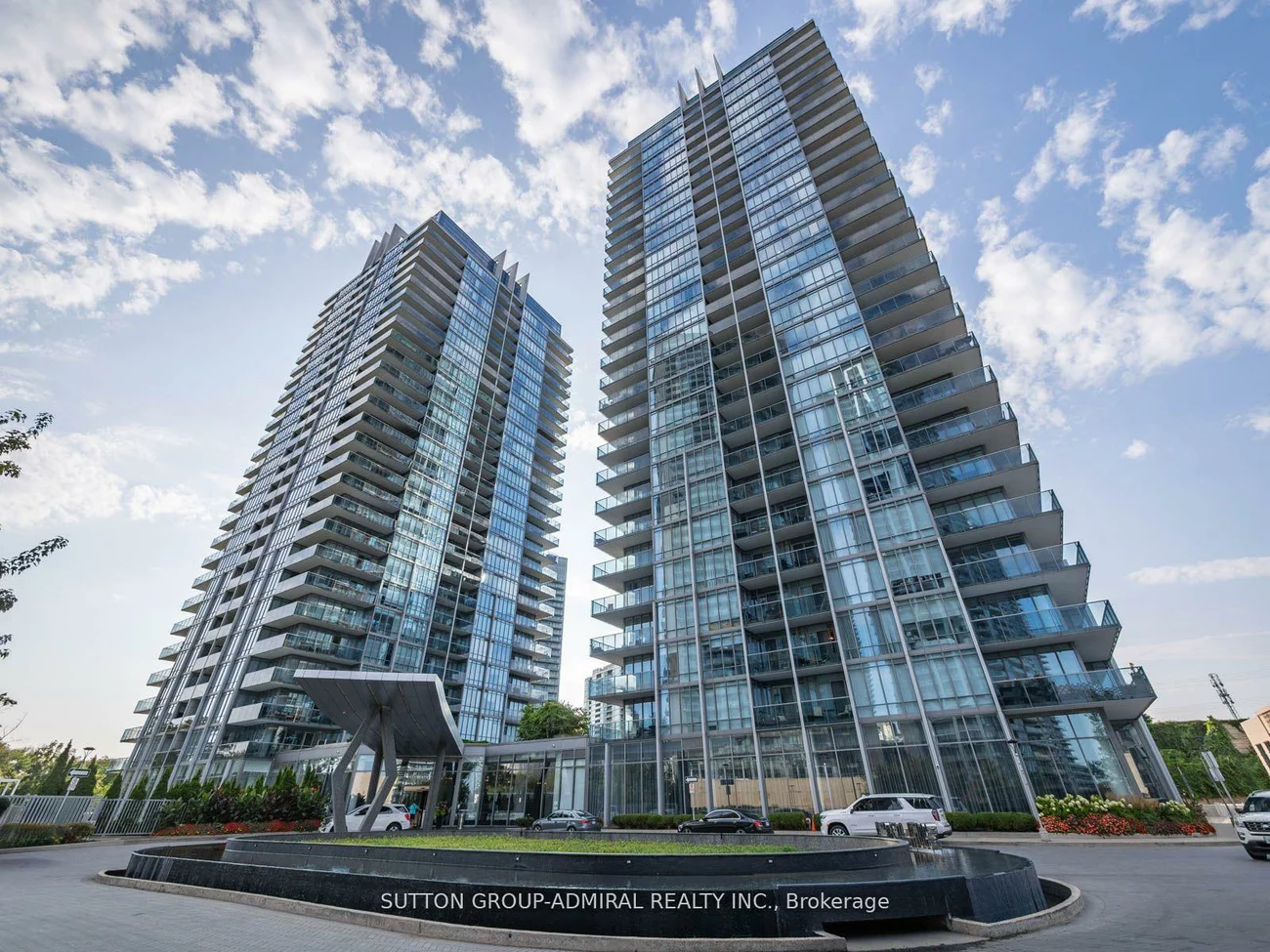 90, Park Lawn, Mimico, Toronto