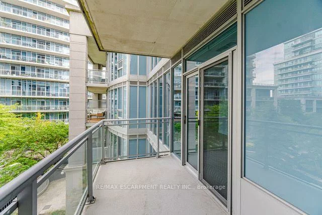 58, MARINE PARADE, Mimico, Toronto