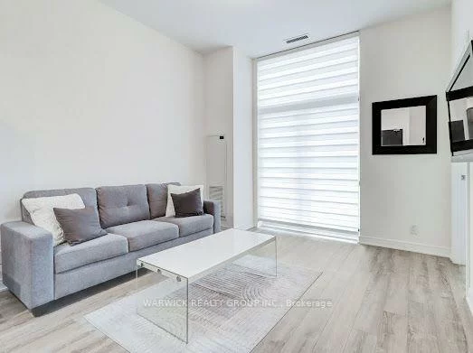 1, Neighbourhood, Stonegate-Queensway, Toronto