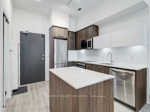 1, Neighbourhood, Stonegate-Queensway, Toronto
