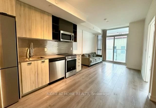 10, De Boers, York University Heights, Toronto