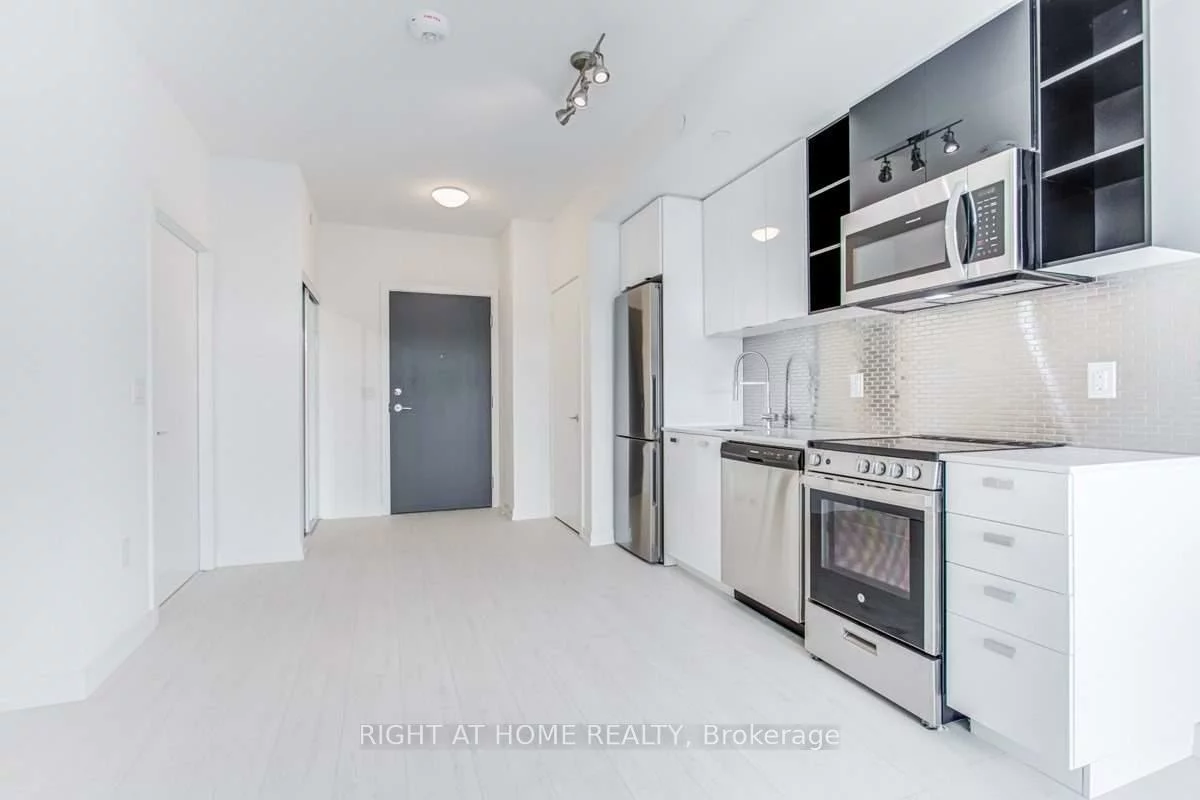 10, De Boers, York University Heights, Toronto