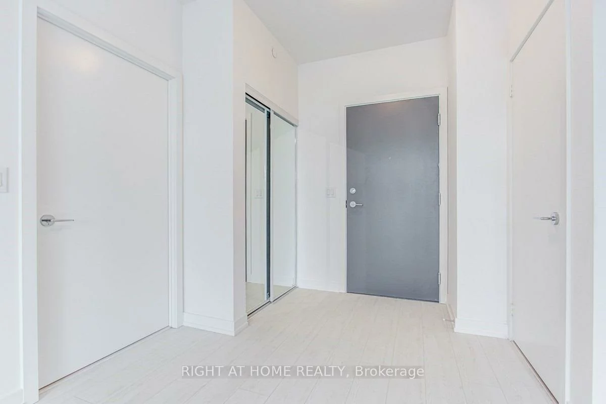 10, De Boers, York University Heights, Toronto