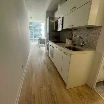 90, Park Lawn, Mimico, Toronto