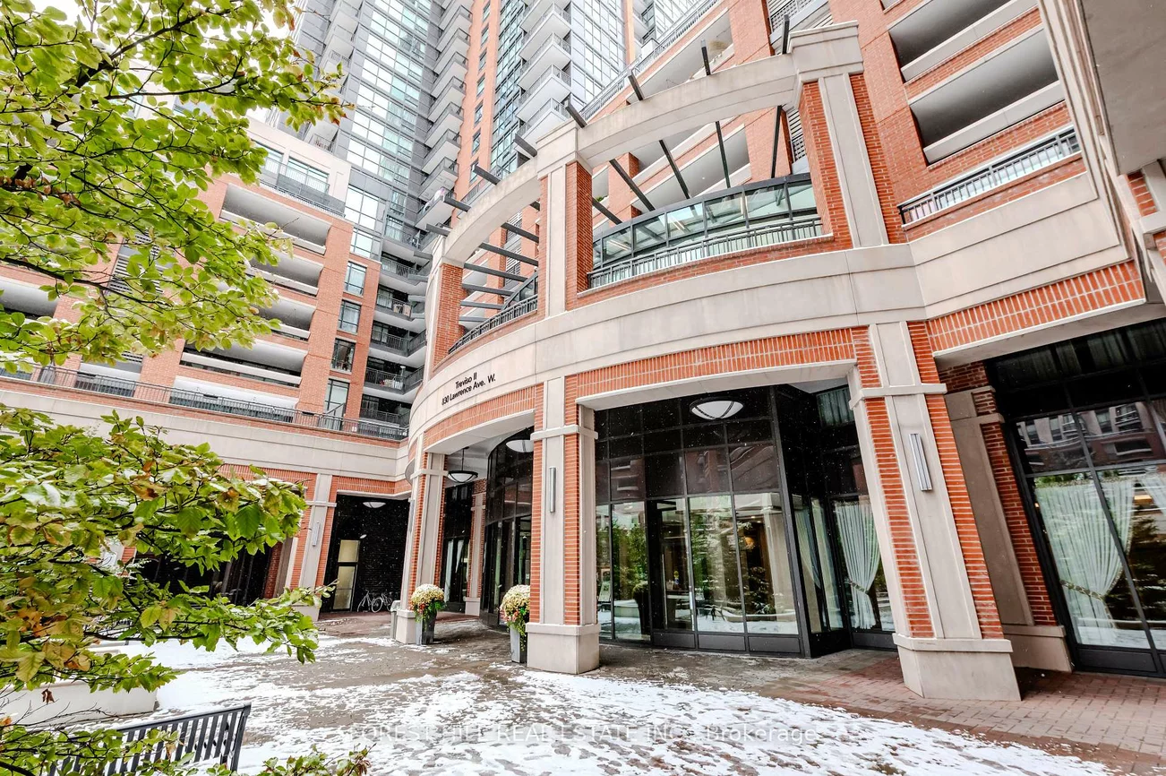 830, Lawrence, Yorkdale-Glen Park, Toronto