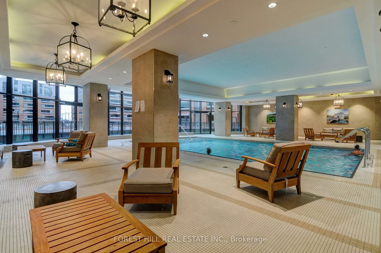 830, Lawrence, Yorkdale-Glen Park, Toronto