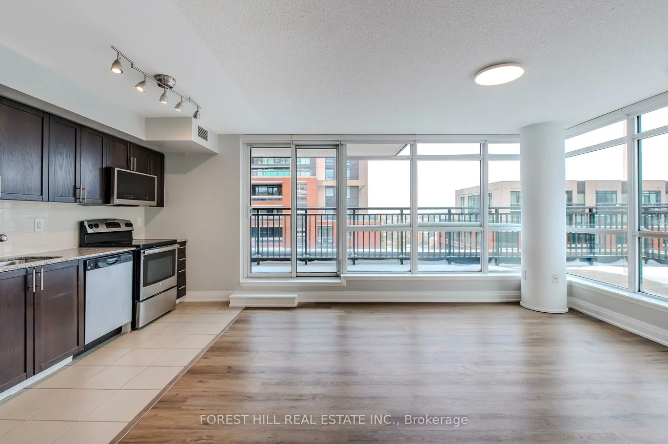 830, Lawrence, Yorkdale-Glen Park, Toronto