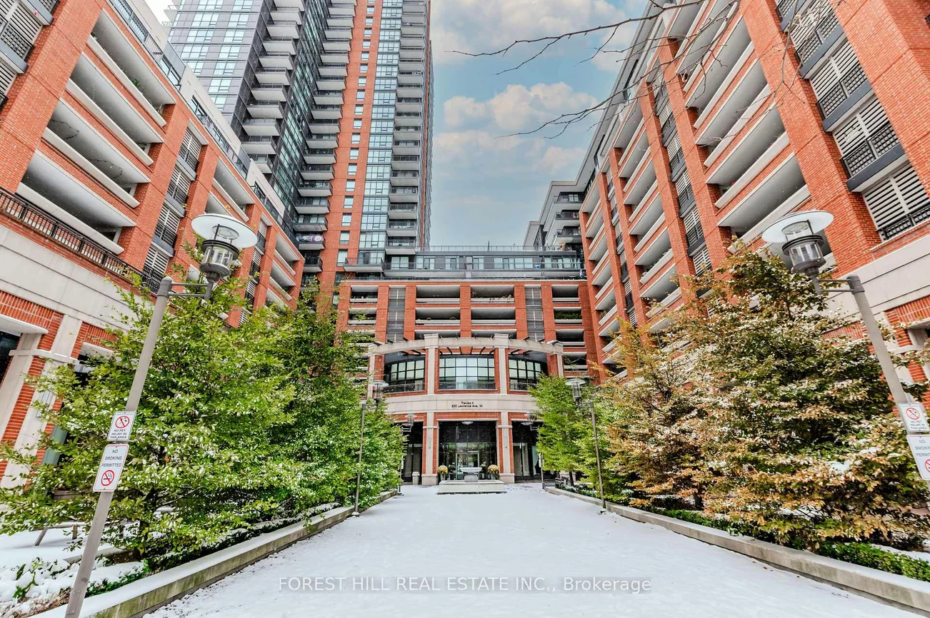 830, Lawrence, Yorkdale-Glen Park, Toronto